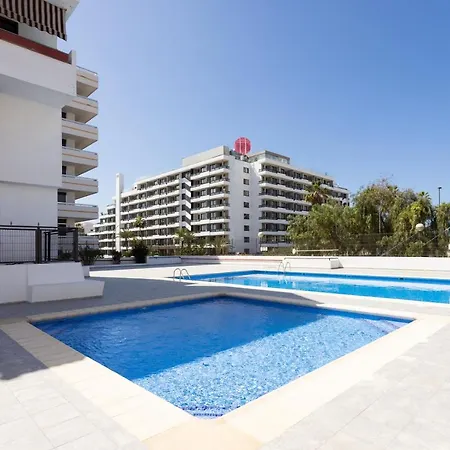 Home2book Family With Pool Americas